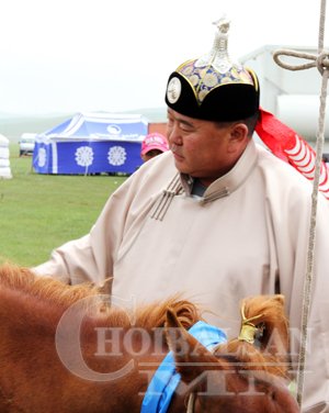 “Толин хул”-ыг зохиогч Г.Батхүүг шүүхэд өгнө