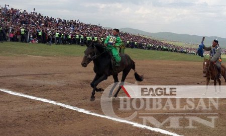 Х.Бат-Эрдэнэ хоёр жил дарааллан төрийн наадамд даага түрүүлгэлээ