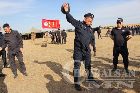 Дорнод аймгийн  цагдаагийн газрын тасаг албадын дунд "Марш тактик" тэмцээн зохион байгуулагдлаа