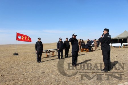 Дорнод аймгийн  цагдаагийн газрын тасаг албадын дунд "Марш тактик" тэмцээн зохион байгуулагдлаа