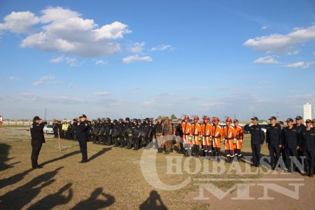 Команд штабын хамтарсан дадлага, сургууль болж байна