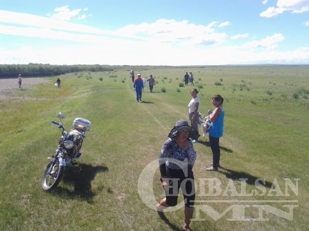 БАЯНТҮМЭНЧҮҮД “ХЭРЛЭН ГОЛОО ХАЙРЛАЯ, ХАМГААЛЪЯ” АЯНГ ҮРГЭЛЖЛҮҮЛЖ БАЙНА